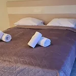 Czarna Gora Is 8 Apartment Sienna (Klodzko)