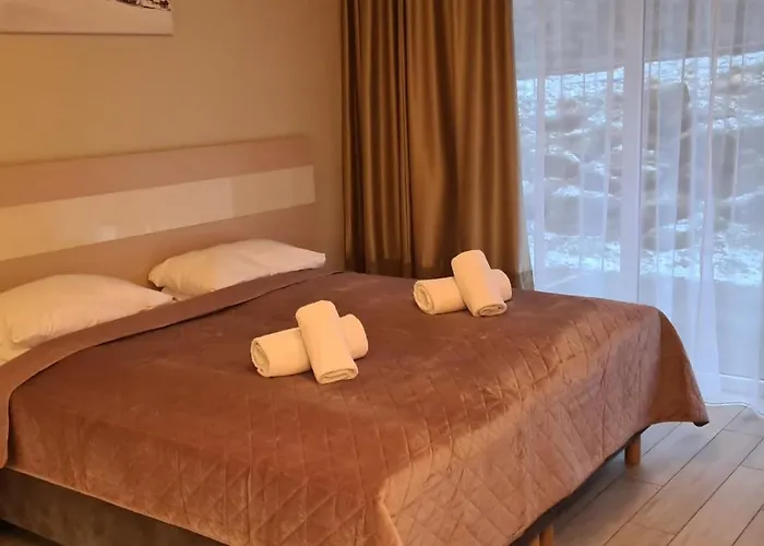 Czarna Gora Is 8 Apartment